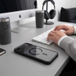 Θήκη Tech-Protect MagMat MagSafe CC για iPhone 17 Pro Max / 18 Pro Max – Μαύρη / Διάφανη Θήκη Tech-Protect MagMat MagSafe CC για iPhone 17 Pro Max / 18 Pro Max – Μαύρη / Διάφανη