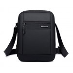 GOLDEN WOLF Τσάντα Ώμου GKB00732 με Θήκη Tablet 3L Μαύρη